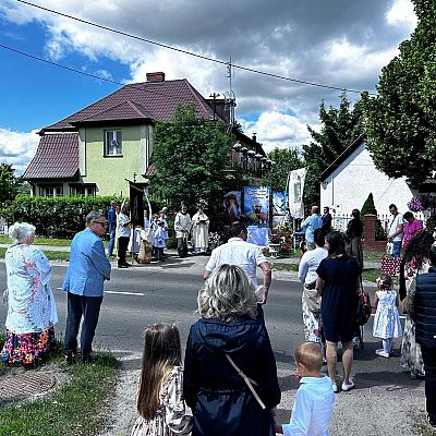 Relacja z procesji Bożego Ciała grafika