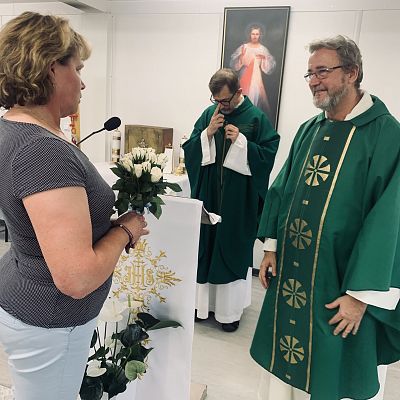 Powitanie o. Jerzego w parafii. grafika