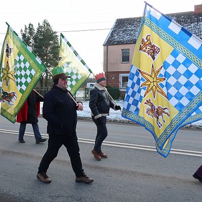 Relacja zdjęciowa z Orszaku Trzech Króli, z Agapy na placu przy kościele i z koncertu Violi Brzezińskiej z Zespołem grafika